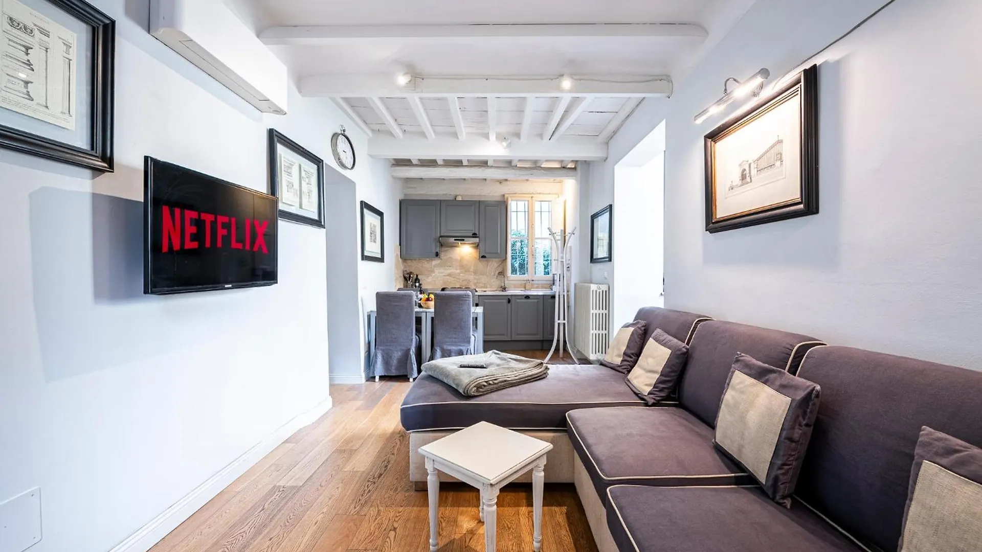 Suite In Pz. Michelangelo: Due Camere Con Due Bagni Florence 0*,
